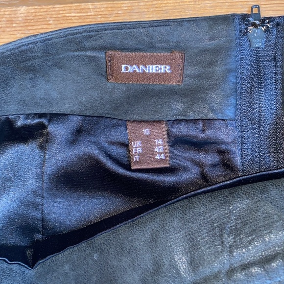 DANIER LEATHER MAXI SKIRT - Picture 3 of 4